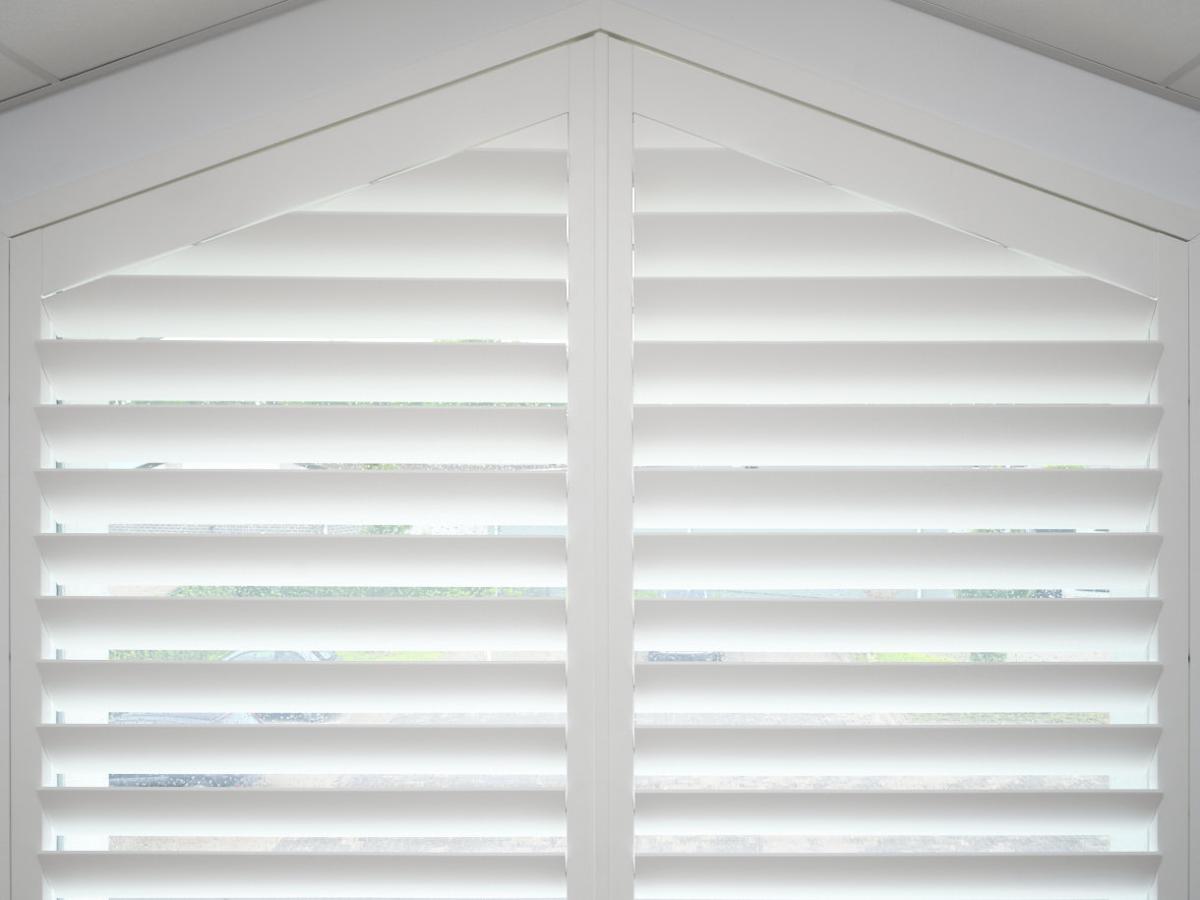 Schuine shutters