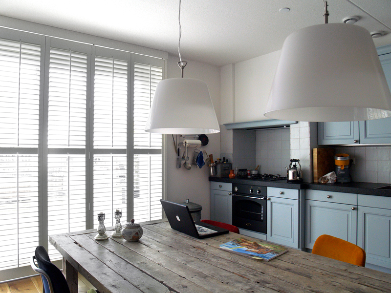 Shutters in de woonkamer